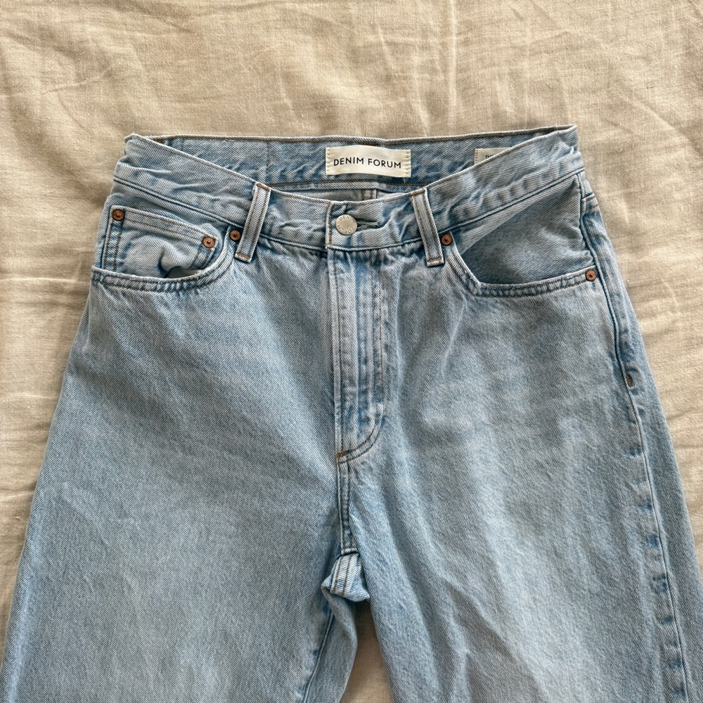 Aritzia Marlo High Rise - Picture 2 of 4